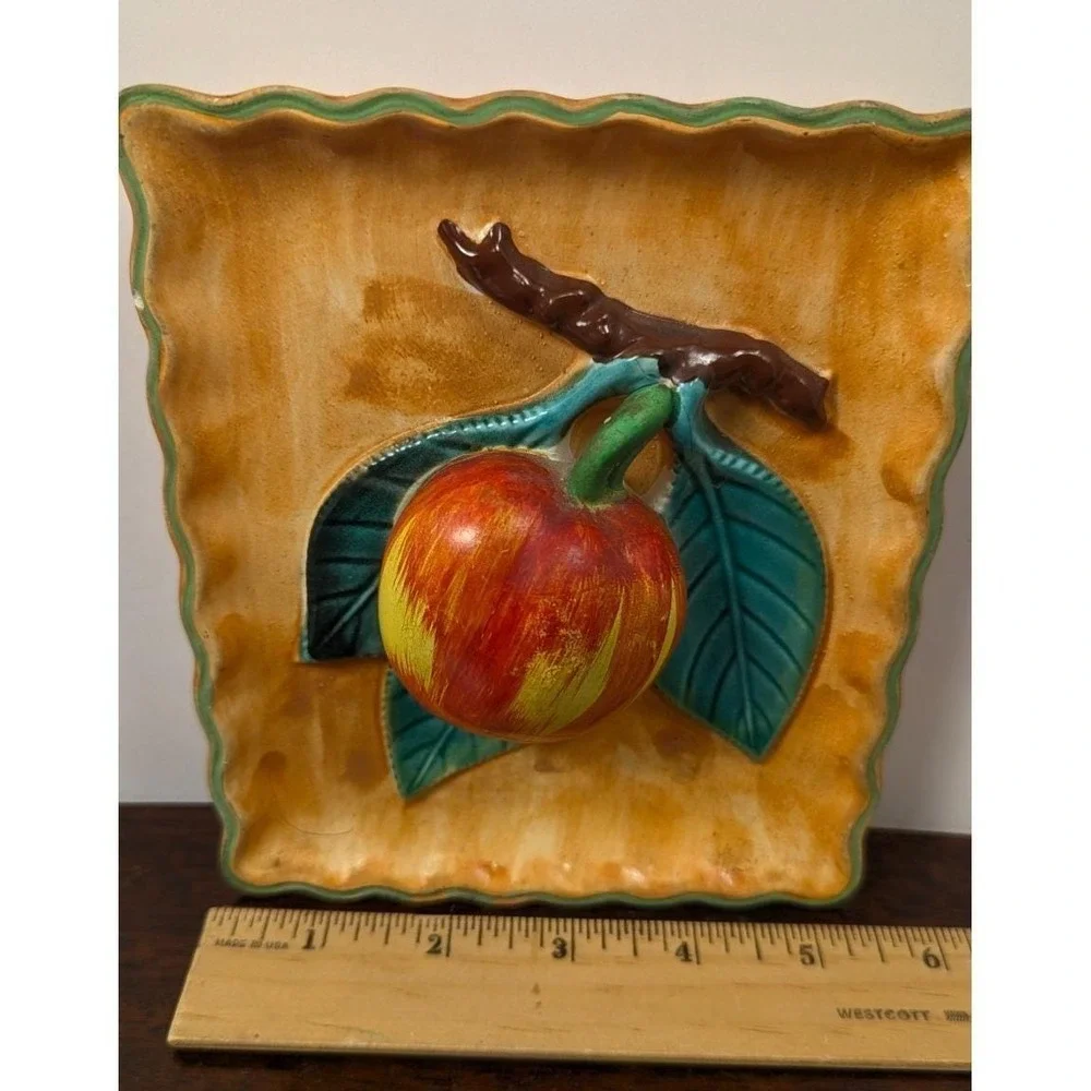 Vintage Napco Japan Ceramic Apple Wall Plaque 3D Fruit Kitchen Decor K3283